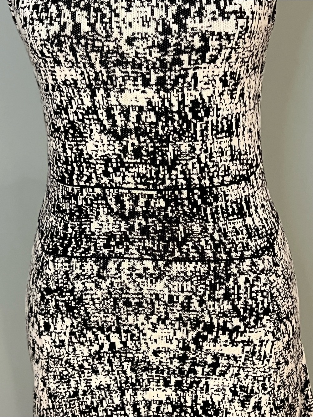Theory Alancy C Tweedscape dress |black & white textured knit |Size SP |Like New - Picture 9 of 14